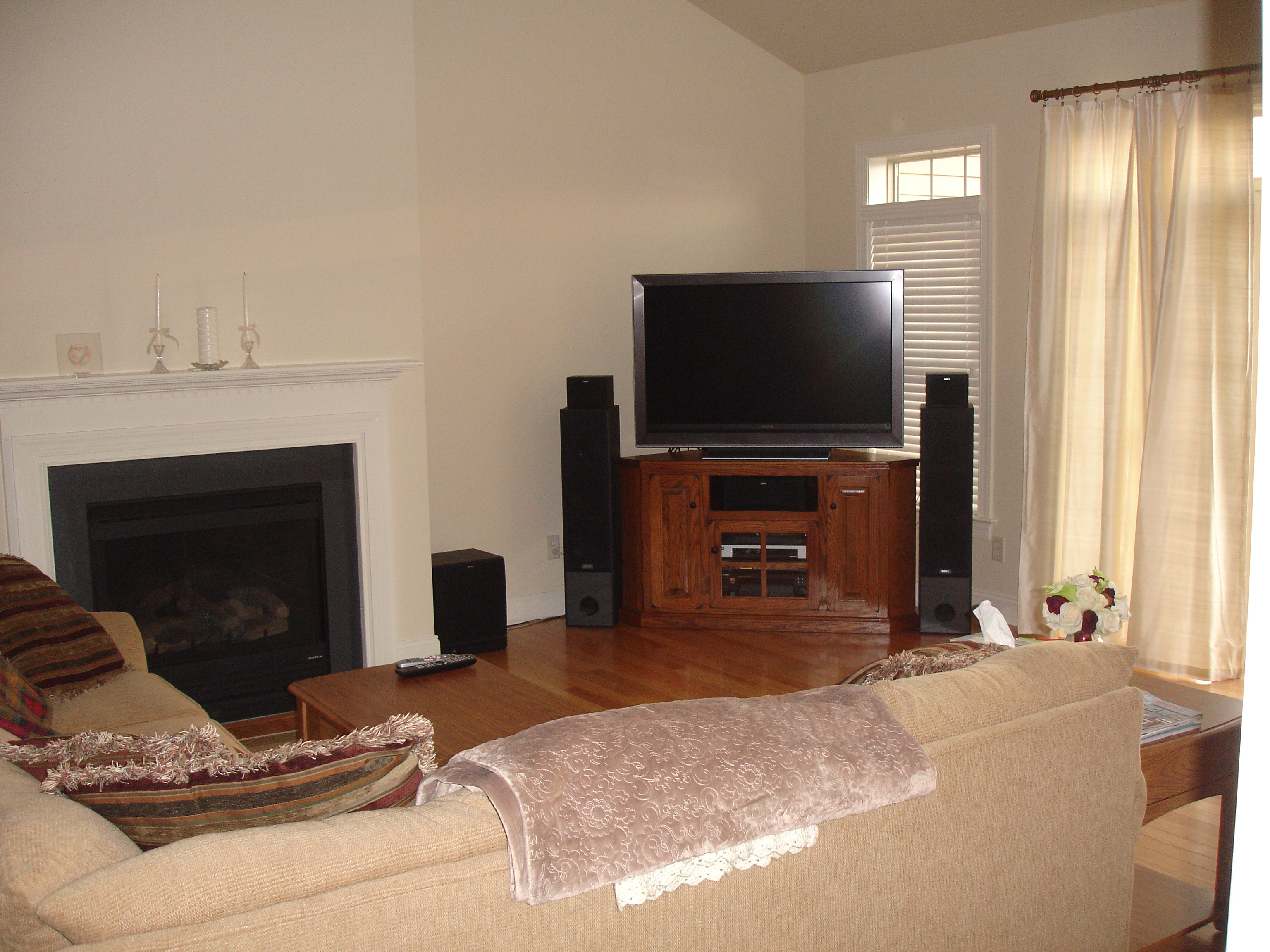 Living Room With Tv In Corner Home And Garden Tv And Tv Home Design
