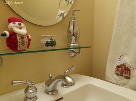 Christmas-Touches of Christmas in Powder Room